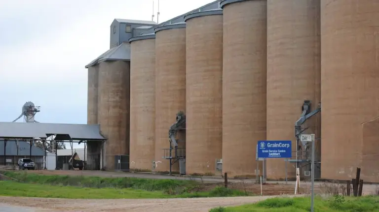 GrainCorp grain silos