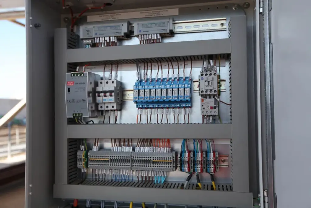 TECS control panel at the Rio Tinto rail grab facility